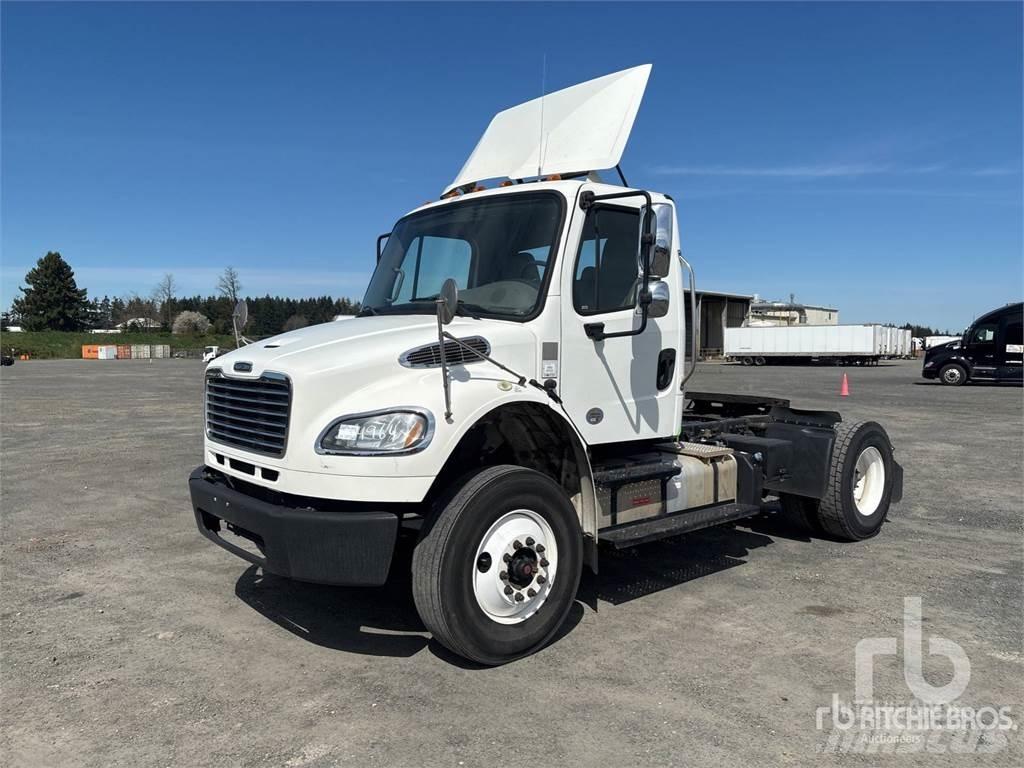 Freightliner M2 Trækkere