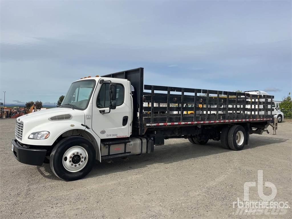 Freightliner M2 Lastbil med lad/Flatbed