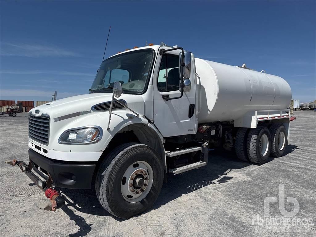 Freightliner M2 Tankvogne - vand