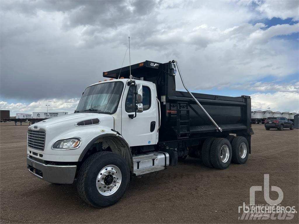 Freightliner M2 Lastbiler med tip