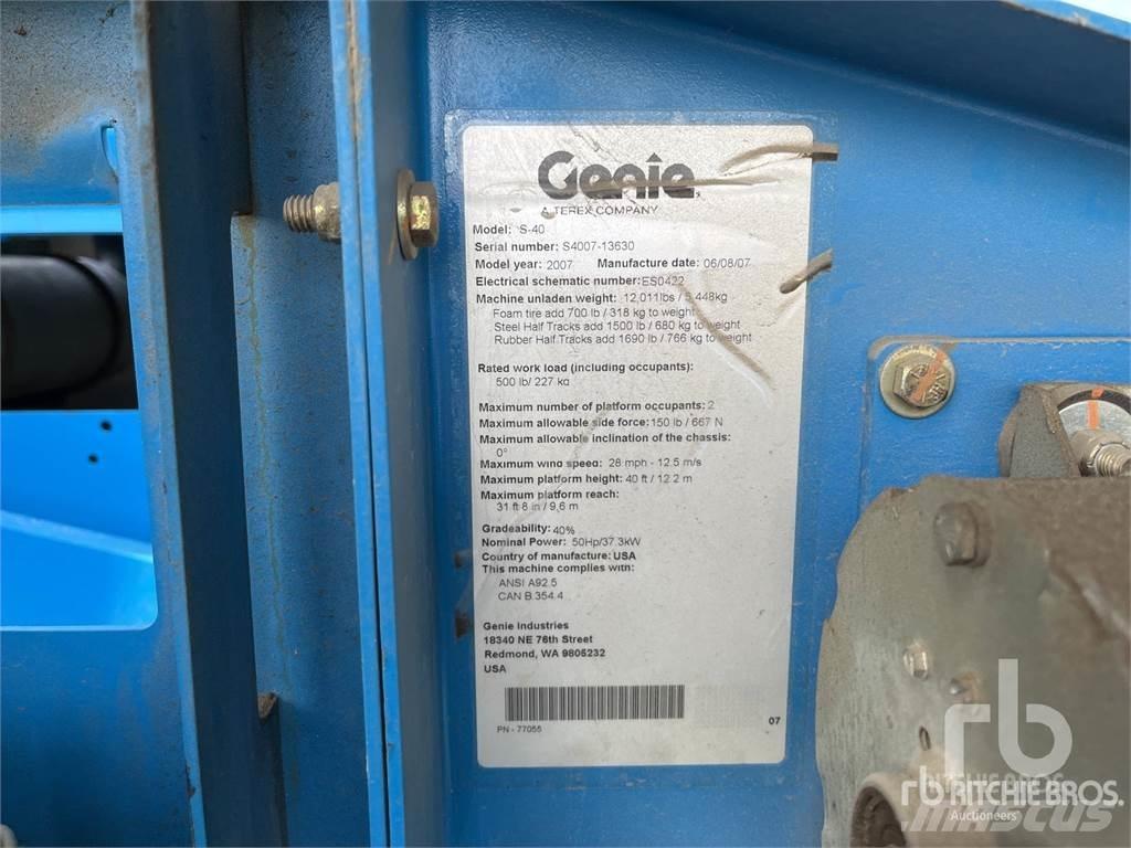Genie S40 Bomlifte med knækarm