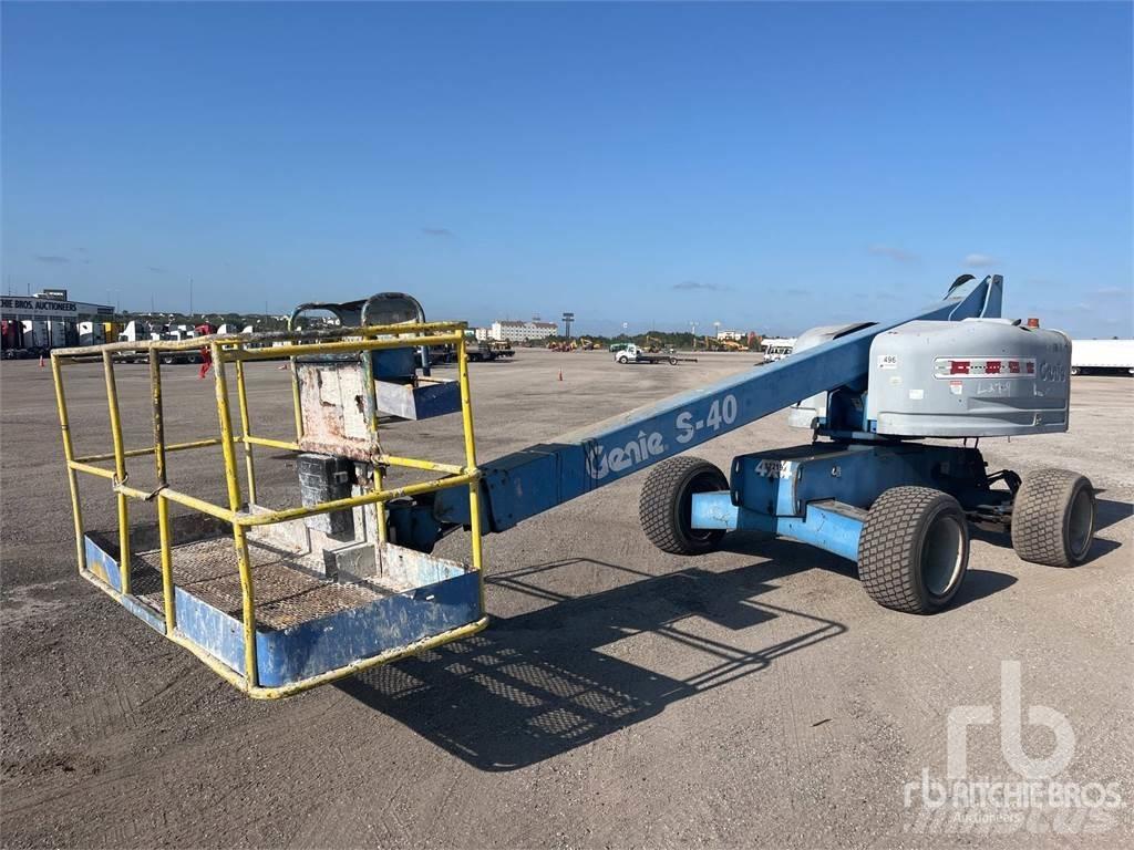 Genie S40 Bomlifte med knækarm