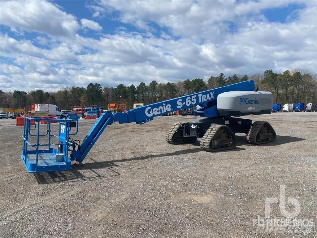 Genie S65TRAX Bomlifte med knækarm