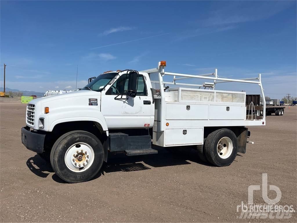 GMC 6500 Lastbil med lad/Flatbed