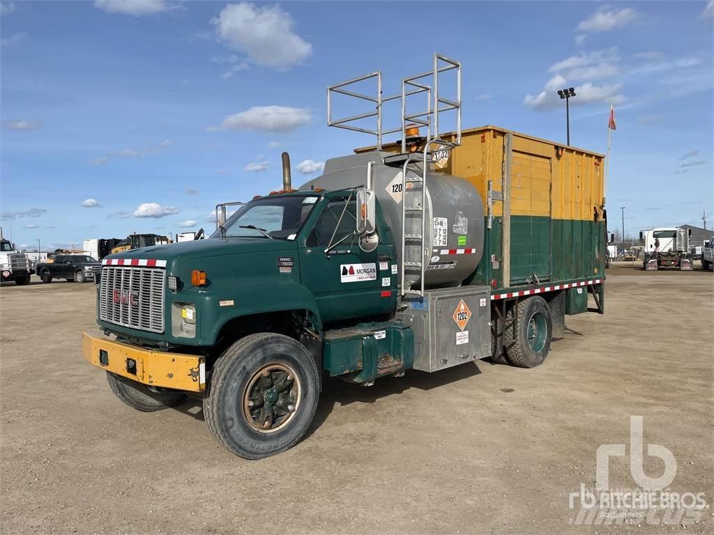 GMC C7500 Tankbiler