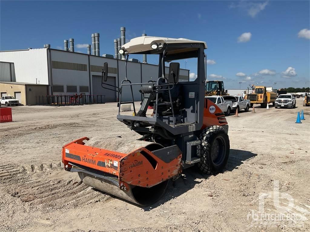 Hamm H5I Jordvibrationstromler