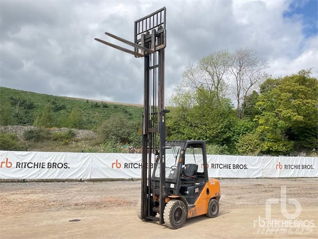 Hangcha XF35D Diesel gaffeltrucks