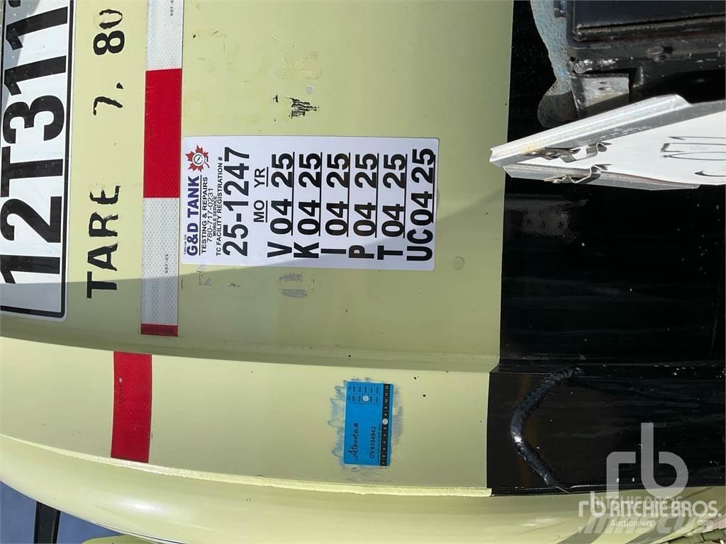 Heil TC407 Tankanhængere