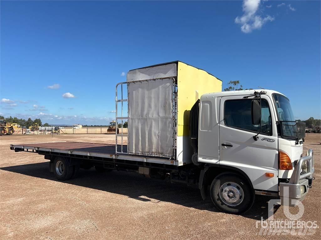 Hino FD1J Lastbil med lad/Flatbed