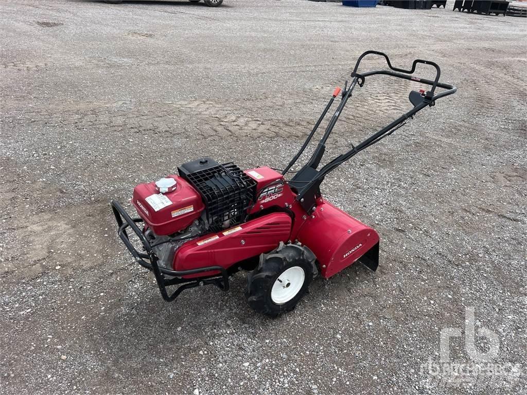 Honda FRC 800 Elektriske harver / jordfræsere