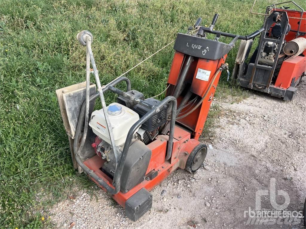 Husqvarna FS513 Asfaltknusemaskiner