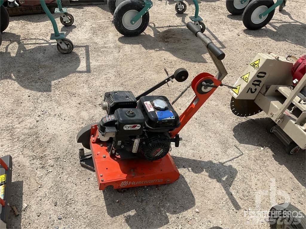 Husqvarna MG8 Asfaltknusemaskiner