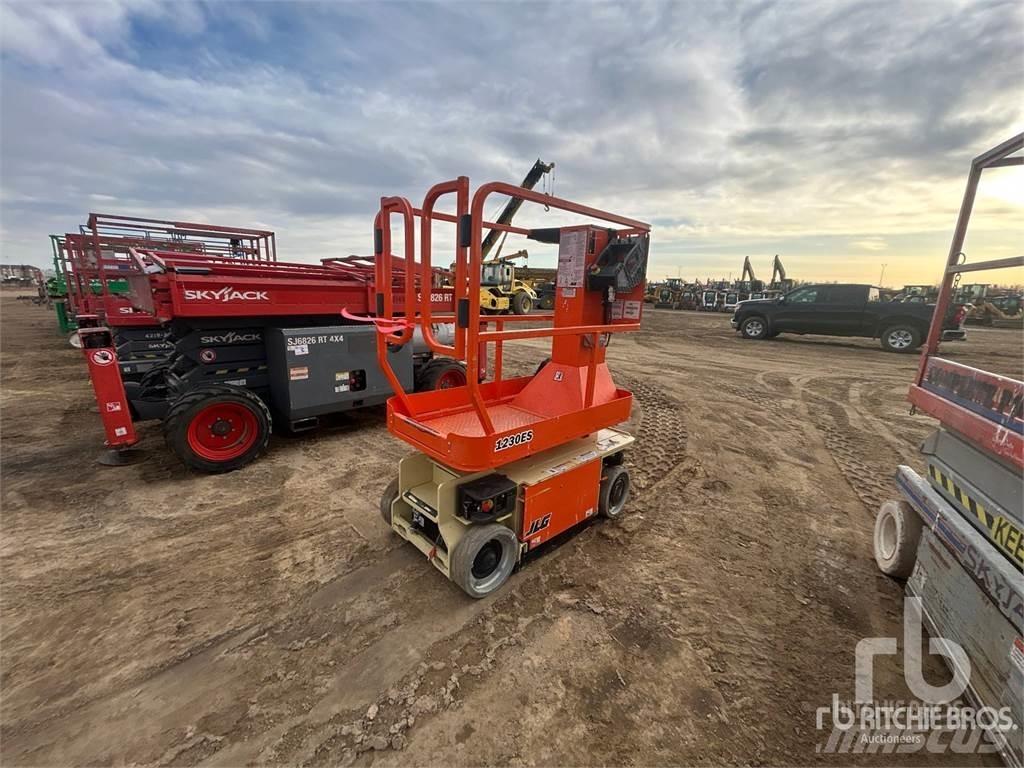 JLG 1230ES Bomlifte med knækarm