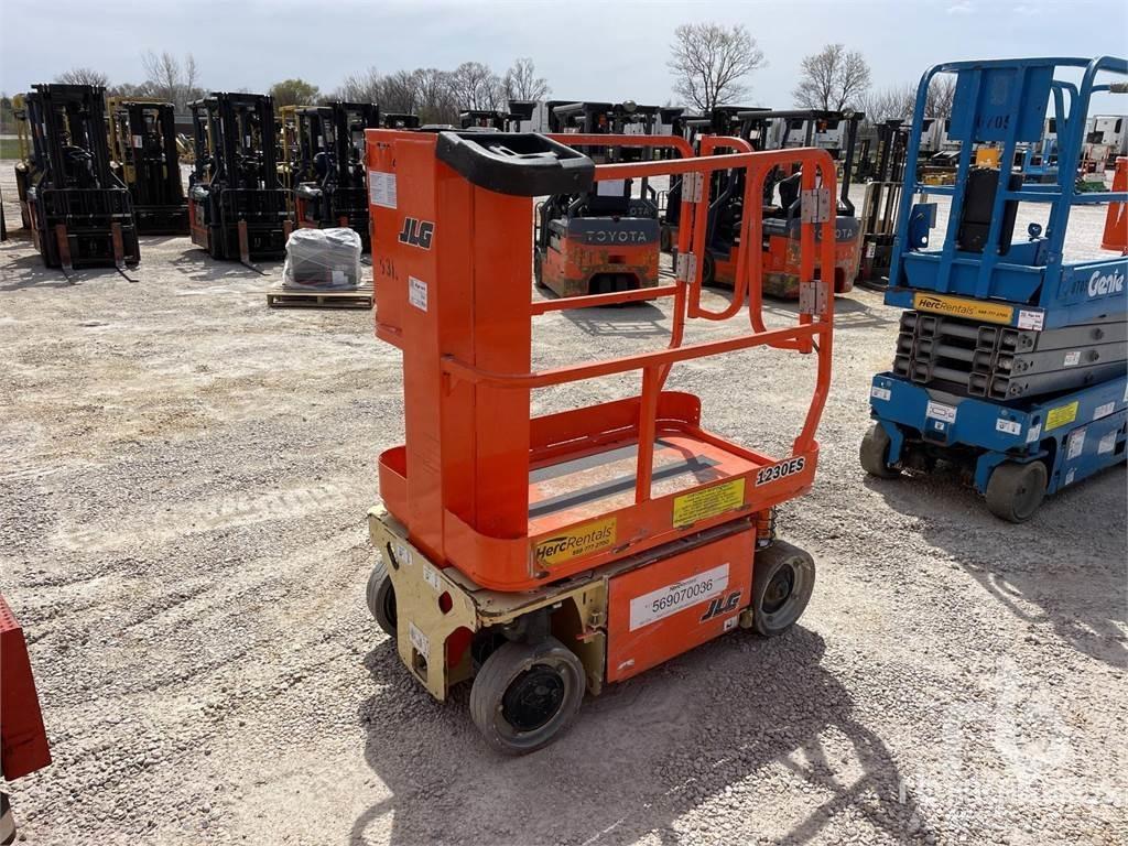 JLG 1230ES Bomlifte med knækarm