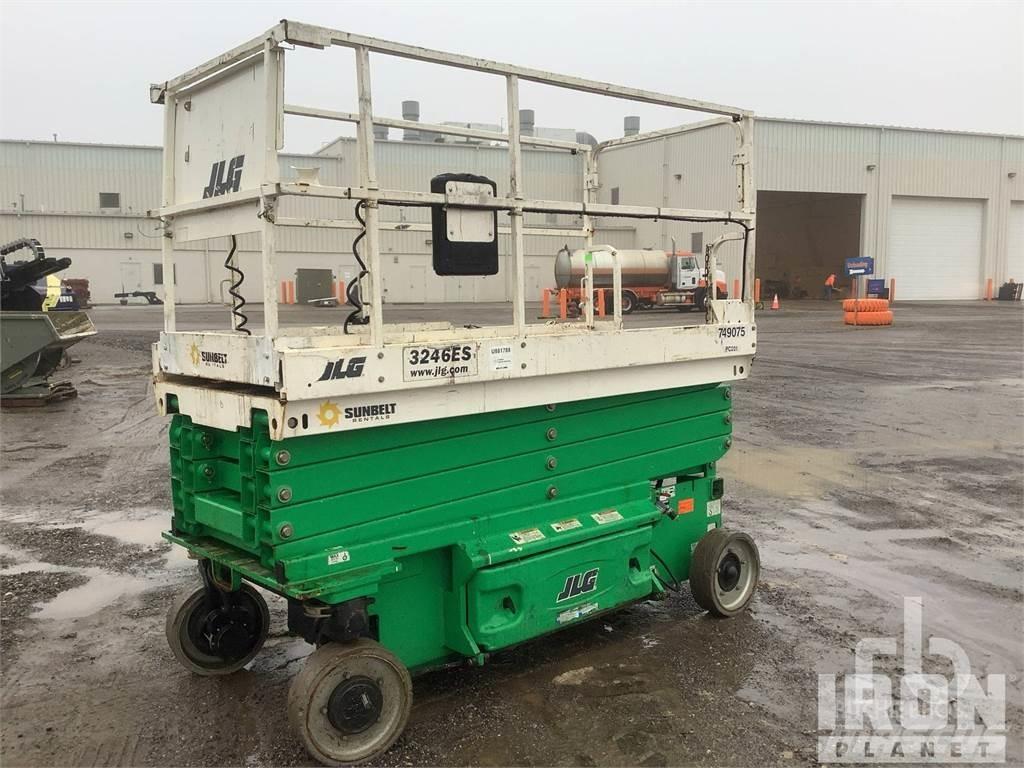 JLG 3246ES Saxlifte