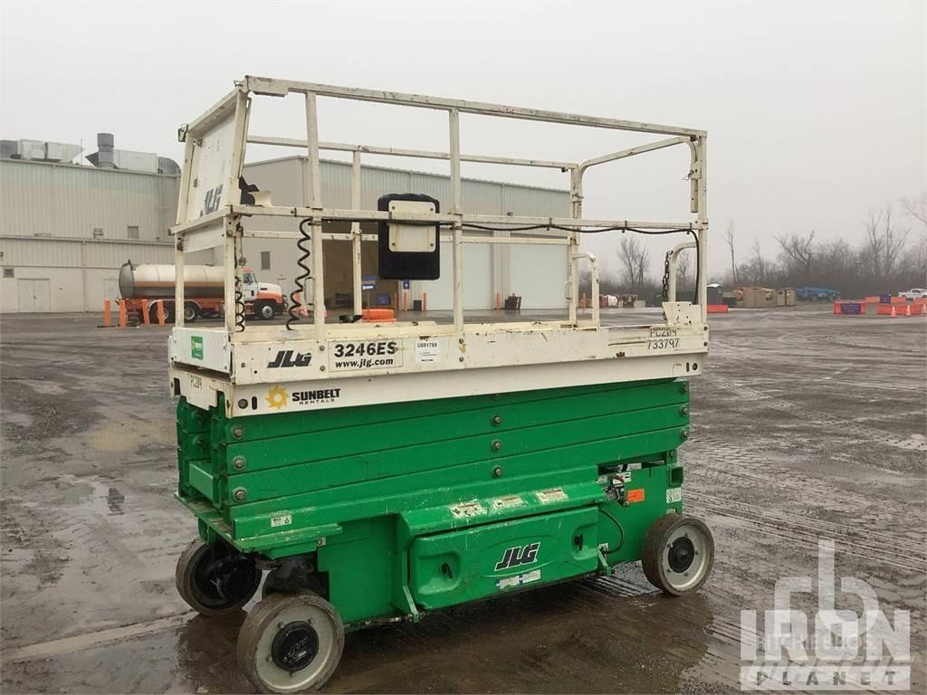 JLG 3246ES Saxlifte