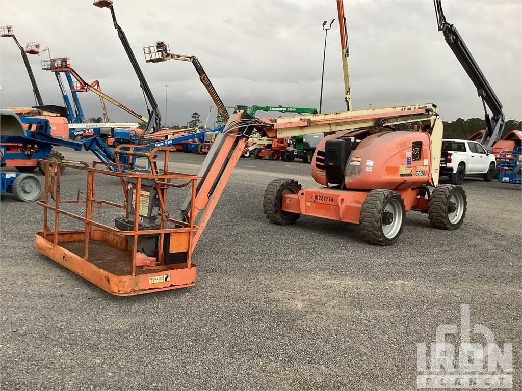 JLG 600AJ Bomlifte med knækarm
