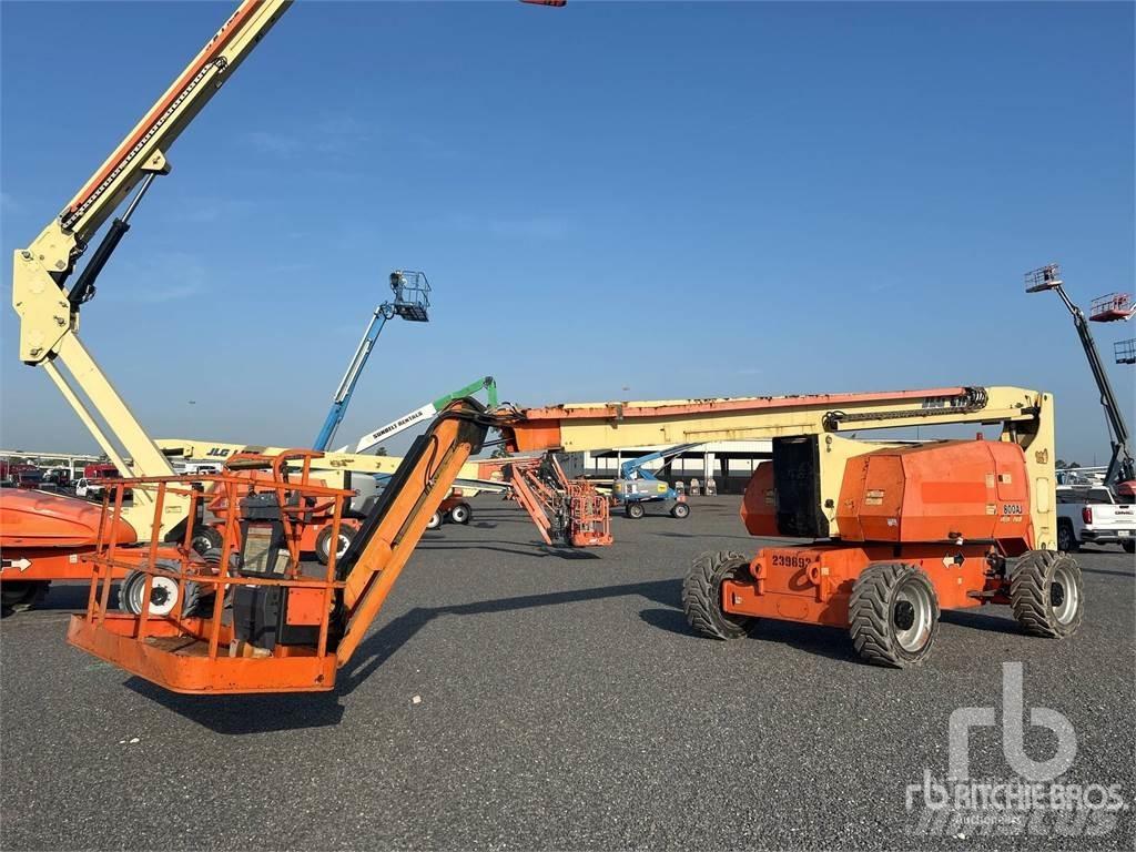 JLG 800 AJ Bomlifte med knækarm