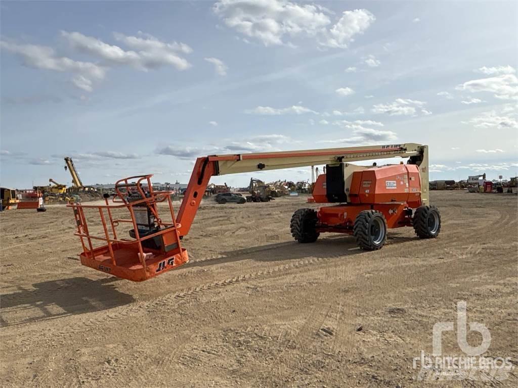 JLG 800A Bomlifte med knækarm