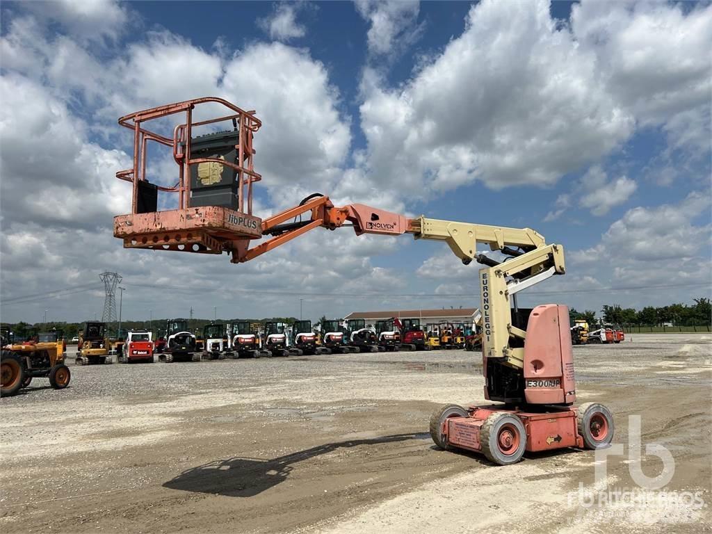 JLG E300AJP Hejsespil og materialeelevatorer