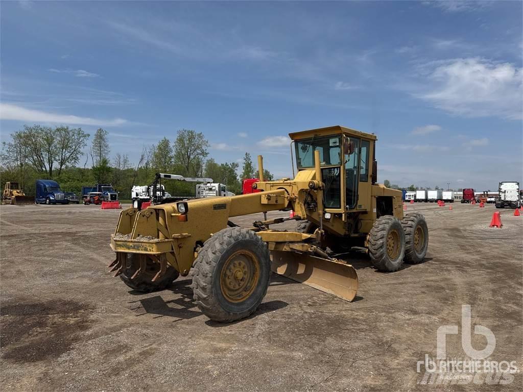 John Deere 570B Vejhøvle / Gradere