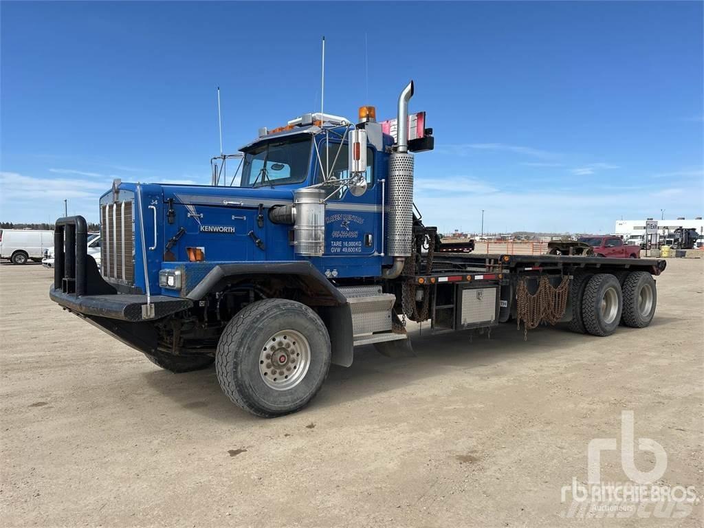 Kenworth C500B Lastbil med lad/Flatbed