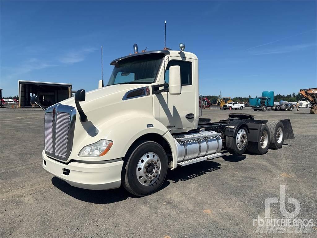 Kenworth T-680 Trækkere