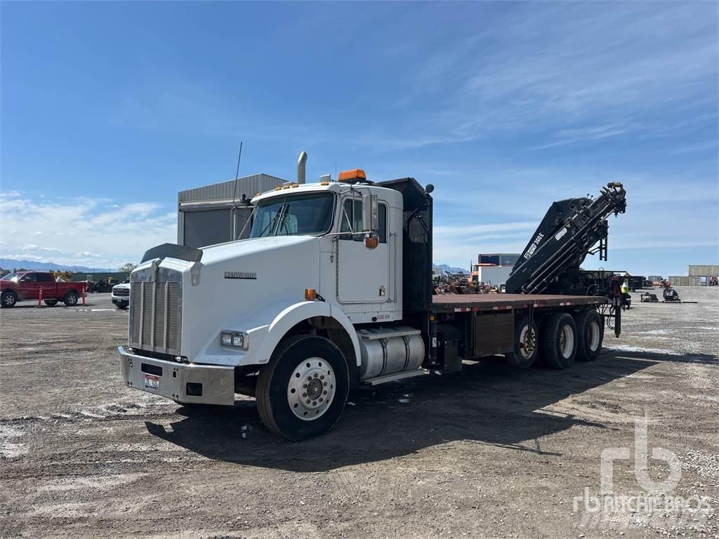 Kenworth T-800 Lastbil med kran