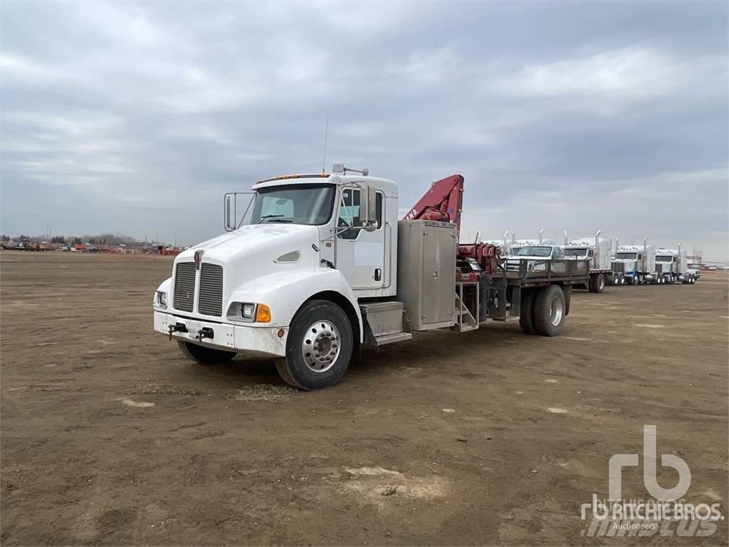 Kenworth T300 Lastbil med kran