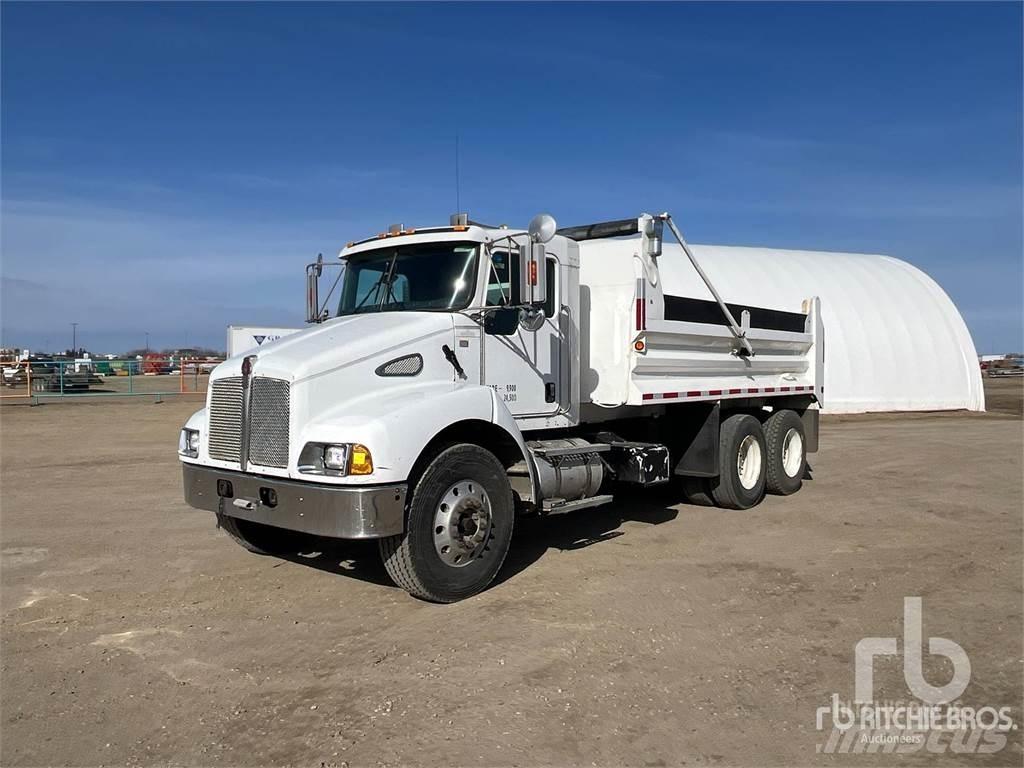 Kenworth T300 Lastbiler med tip