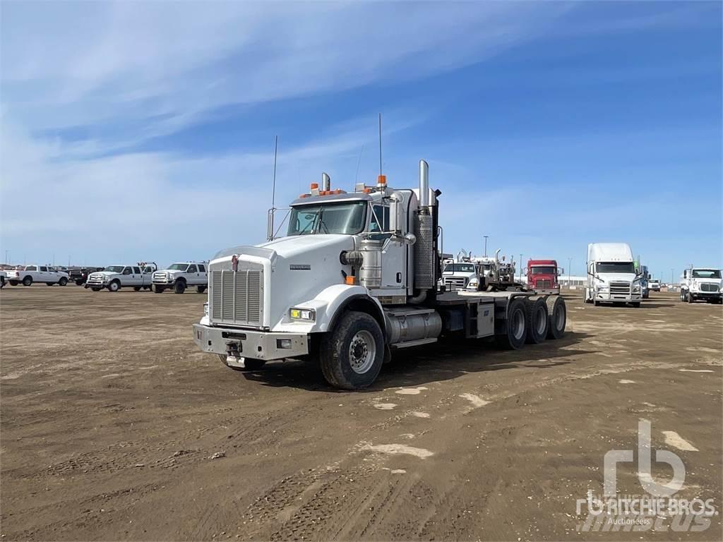 Kenworth T800 Flatbed lastbiler med spil