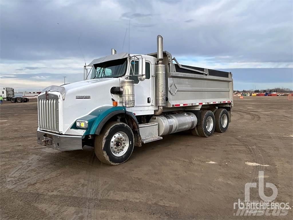 Kenworth T800 Lastbiler med tip