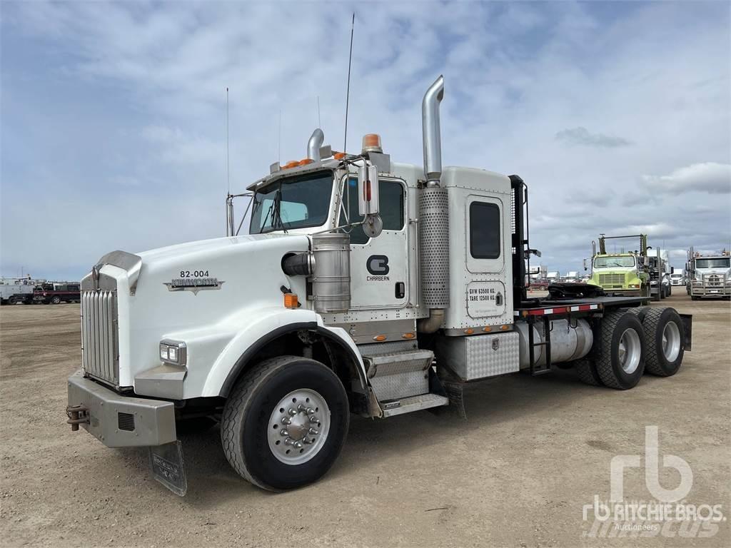 Kenworth T800 Flatbed lastbiler med spil
