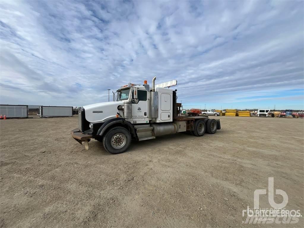 Kenworth T800 Flatbed lastbiler med spil