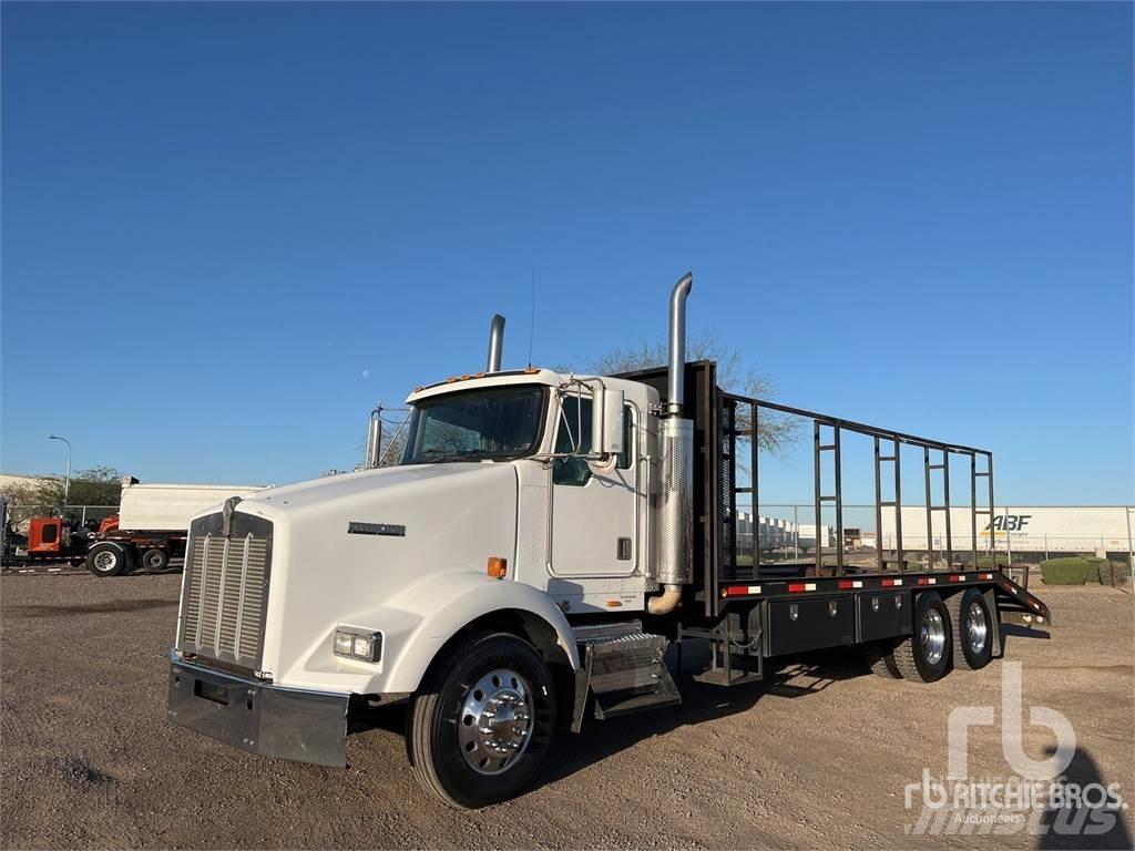 Kenworth T800B Lastbil med lad/Flatbed