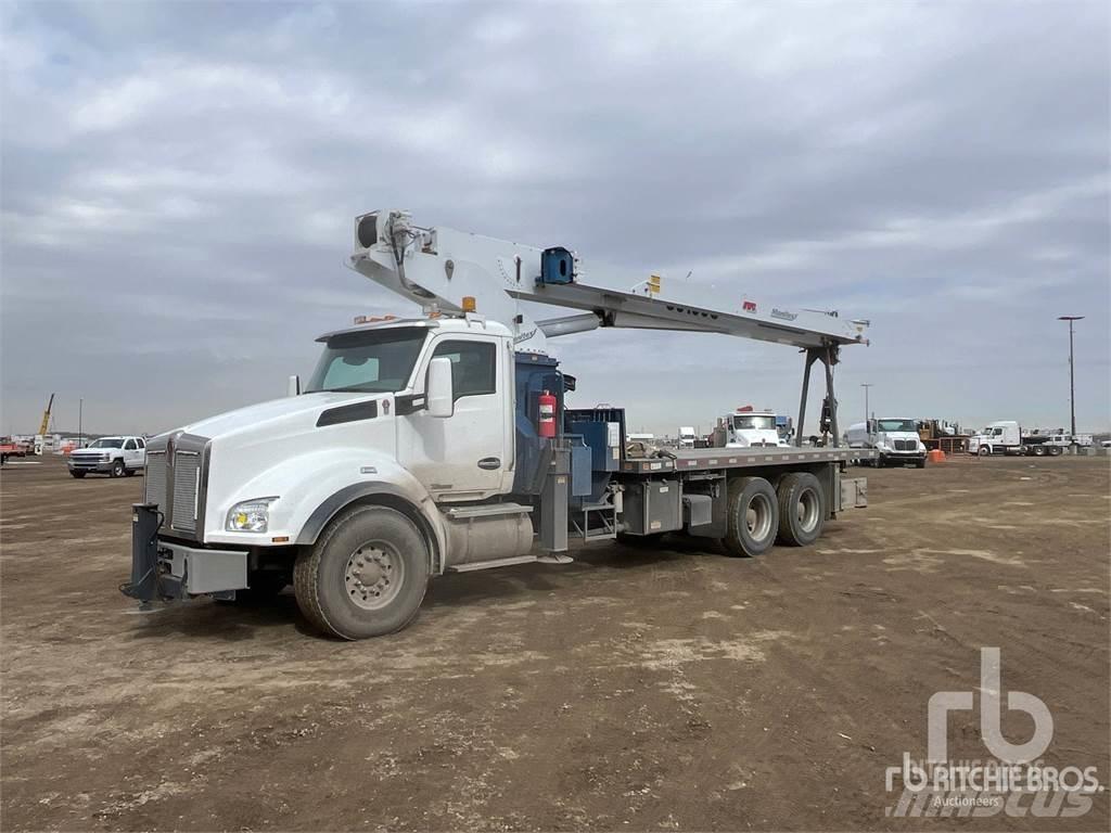 Kenworth T880 Lastbil med kran
