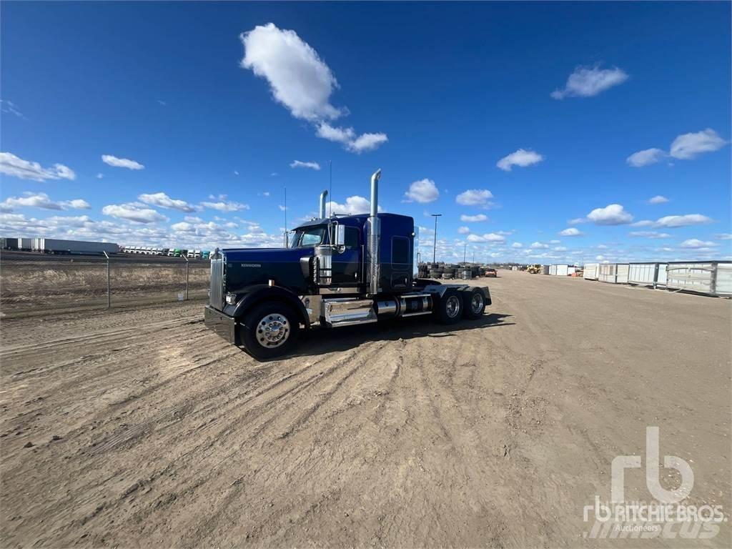 Kenworth W900 Trækkere