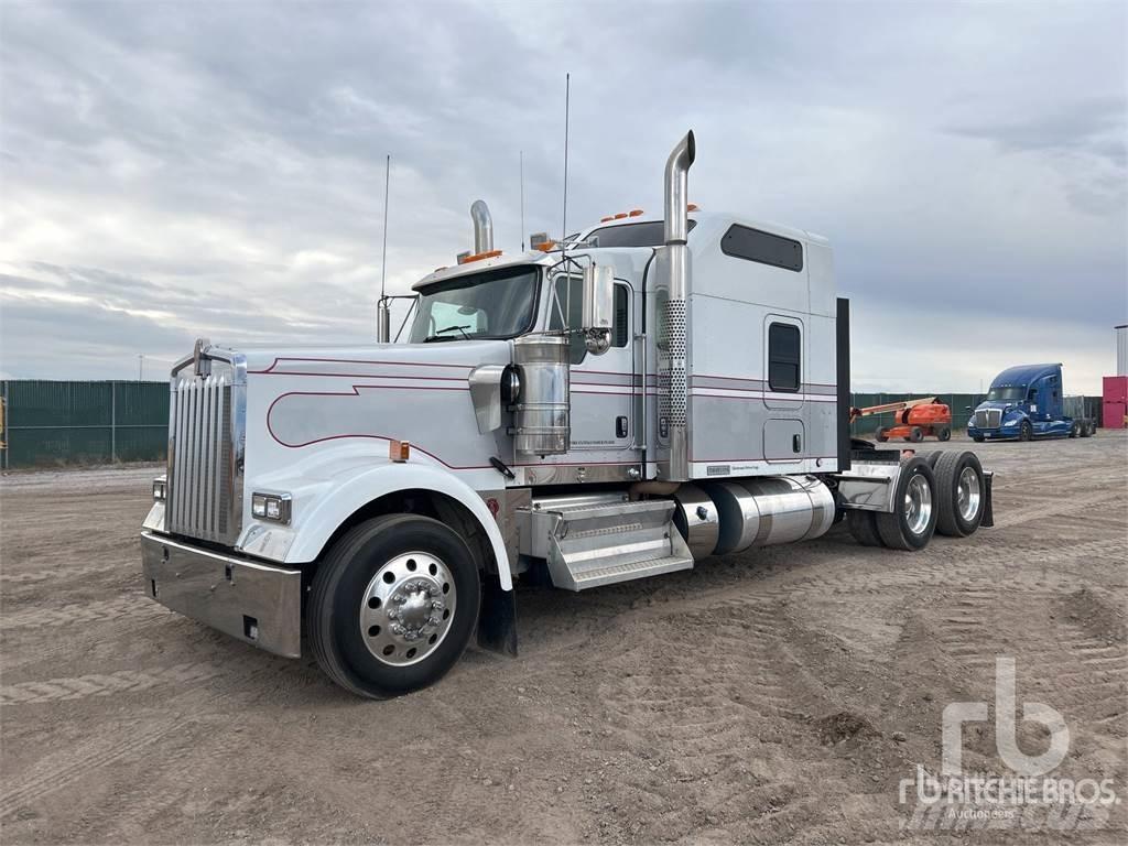 Kenworth W900 Trækkere