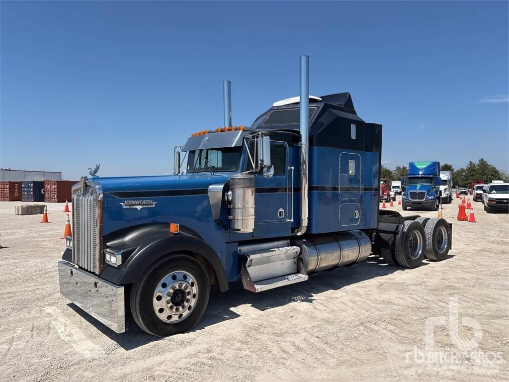 Kenworth W900 Trækkere