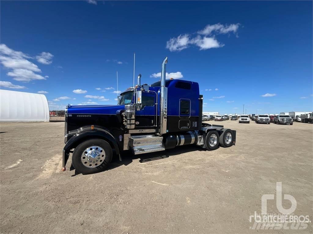 Kenworth W900L Trækkere