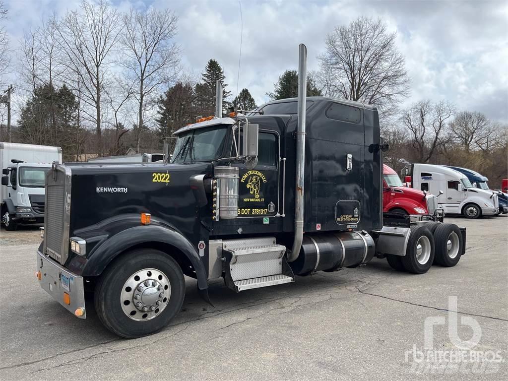 Kenworth W900L Trækkere