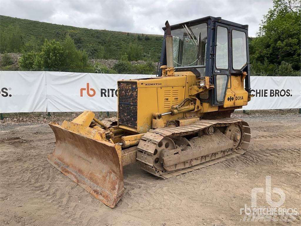 Komatsu D31A-17 Bulldozer på larvebånd