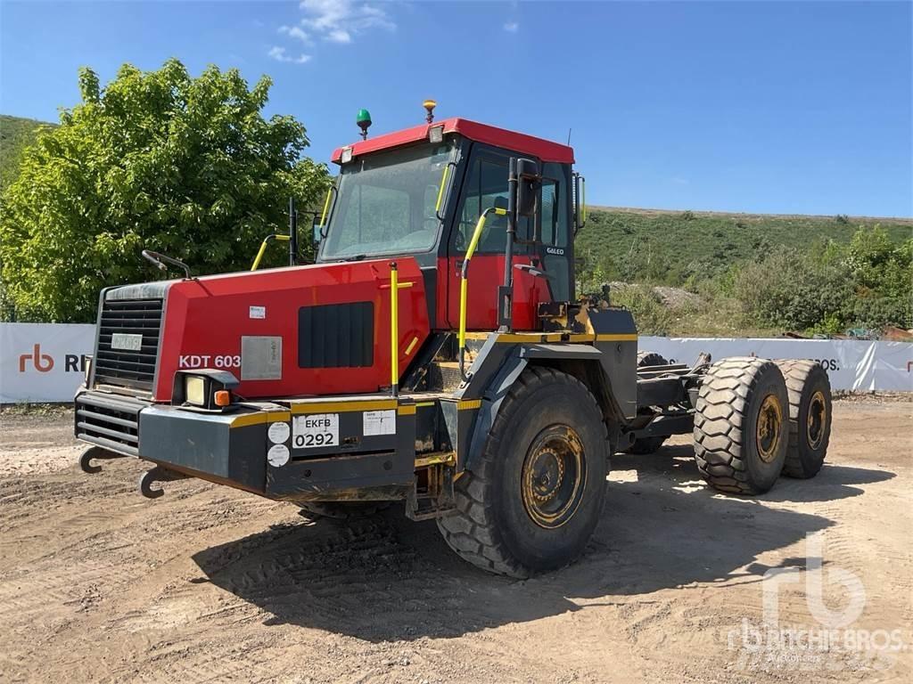 Komatsu HM300-1 Terrængående lastbiler