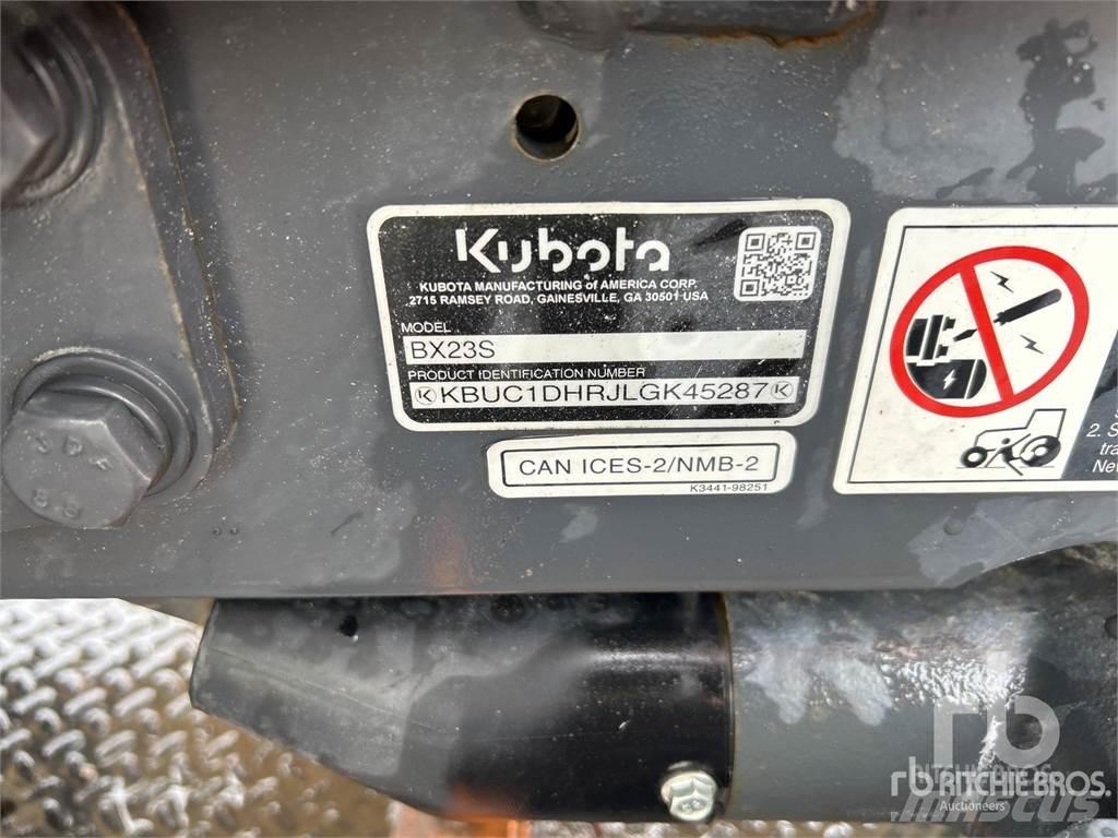 Kubota BX23S Kompakte traktorer