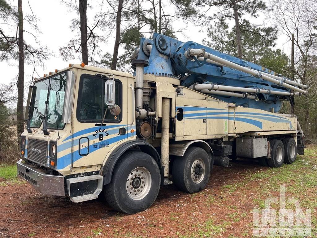 Mack 47M Betonbiler