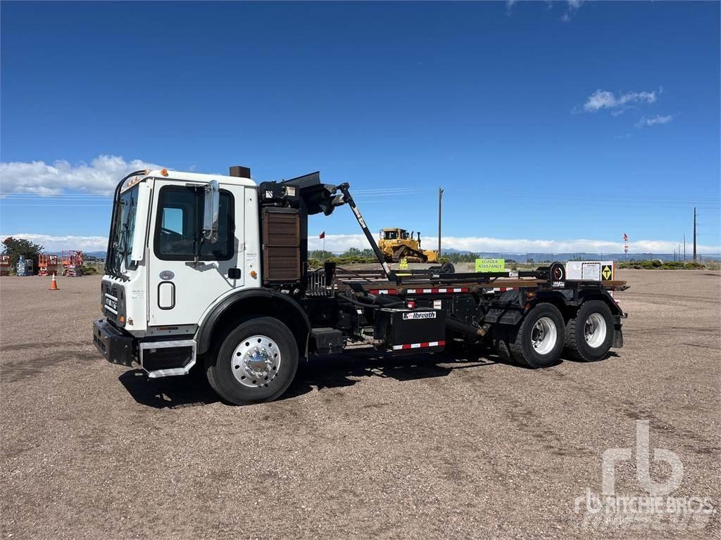 Mack 6x4 Demonterbare/wirehejs lastbiler