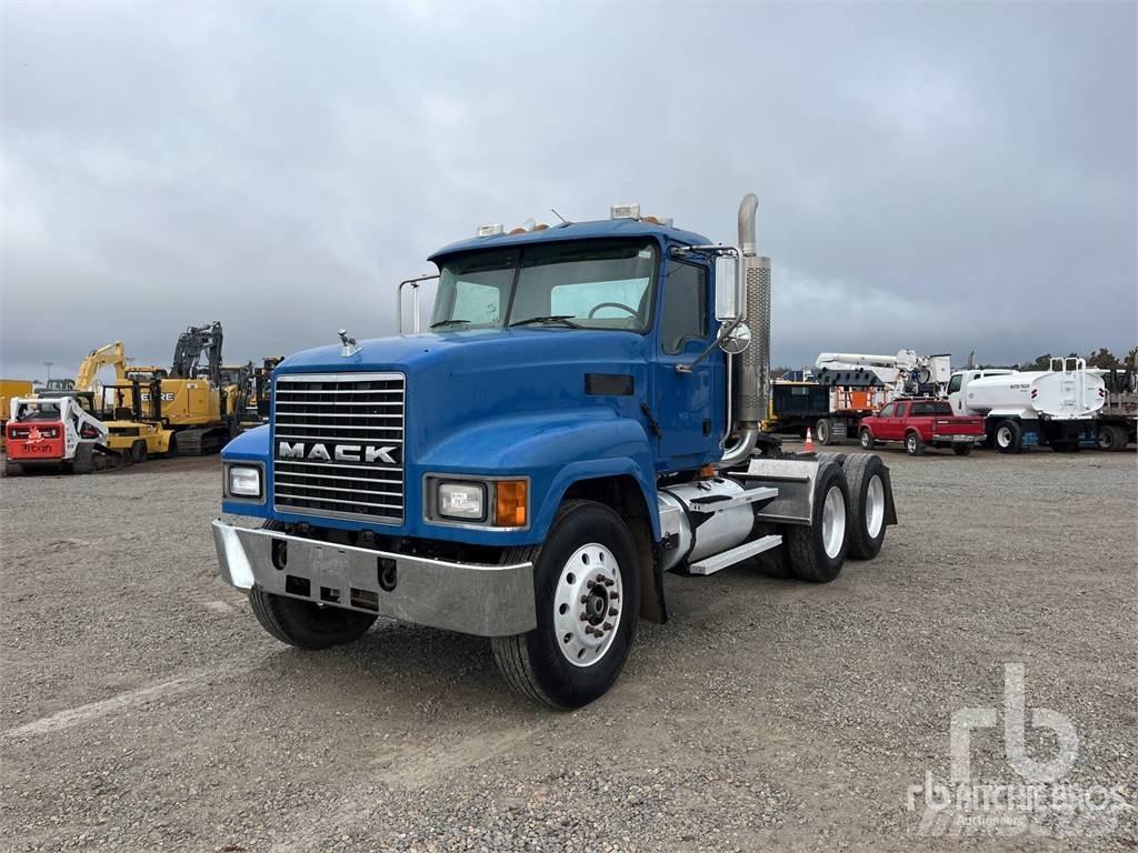 Mack CH613 Trækkere