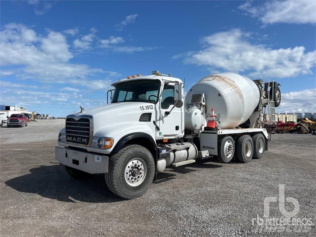 Mack CV Betonbiler