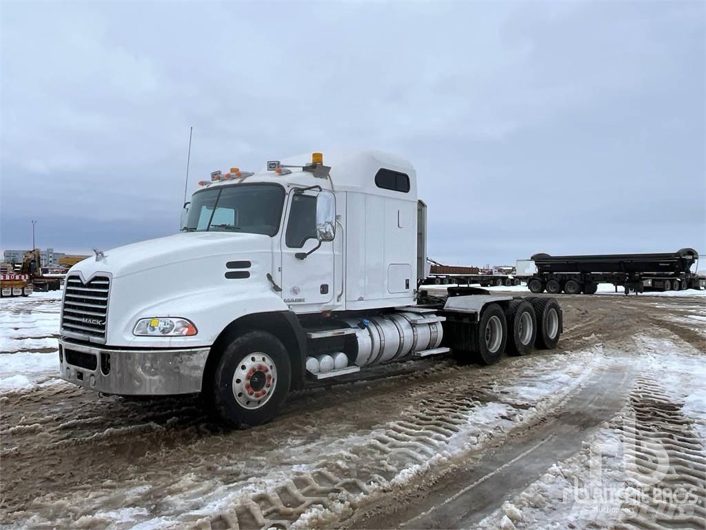 Mack CXU614 Trækkere