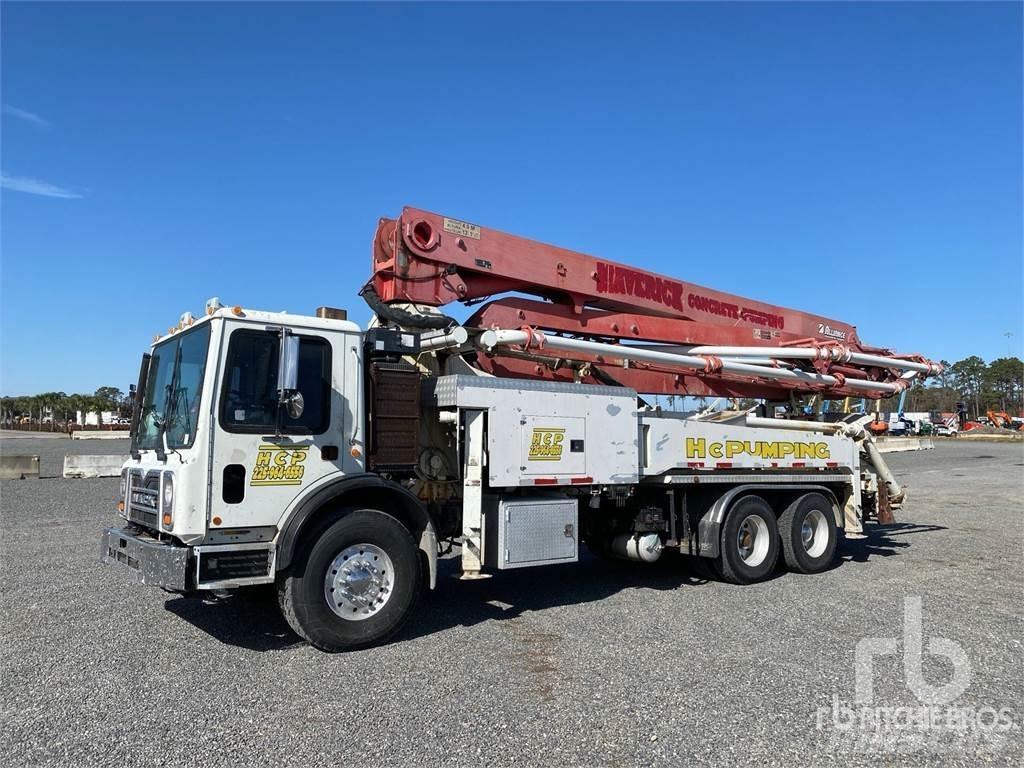 Mack MRU613 Betonbiler